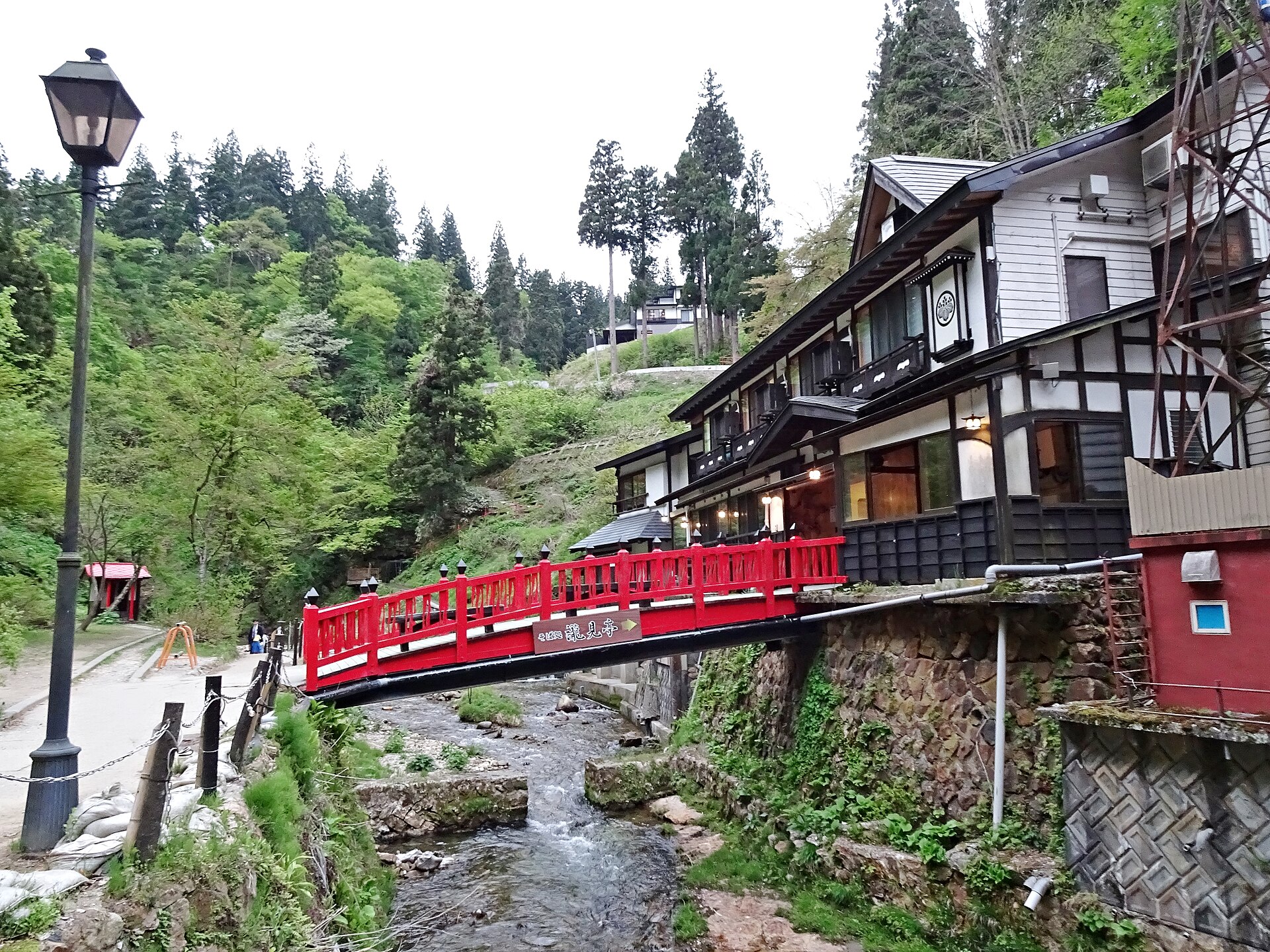 橋のある景色