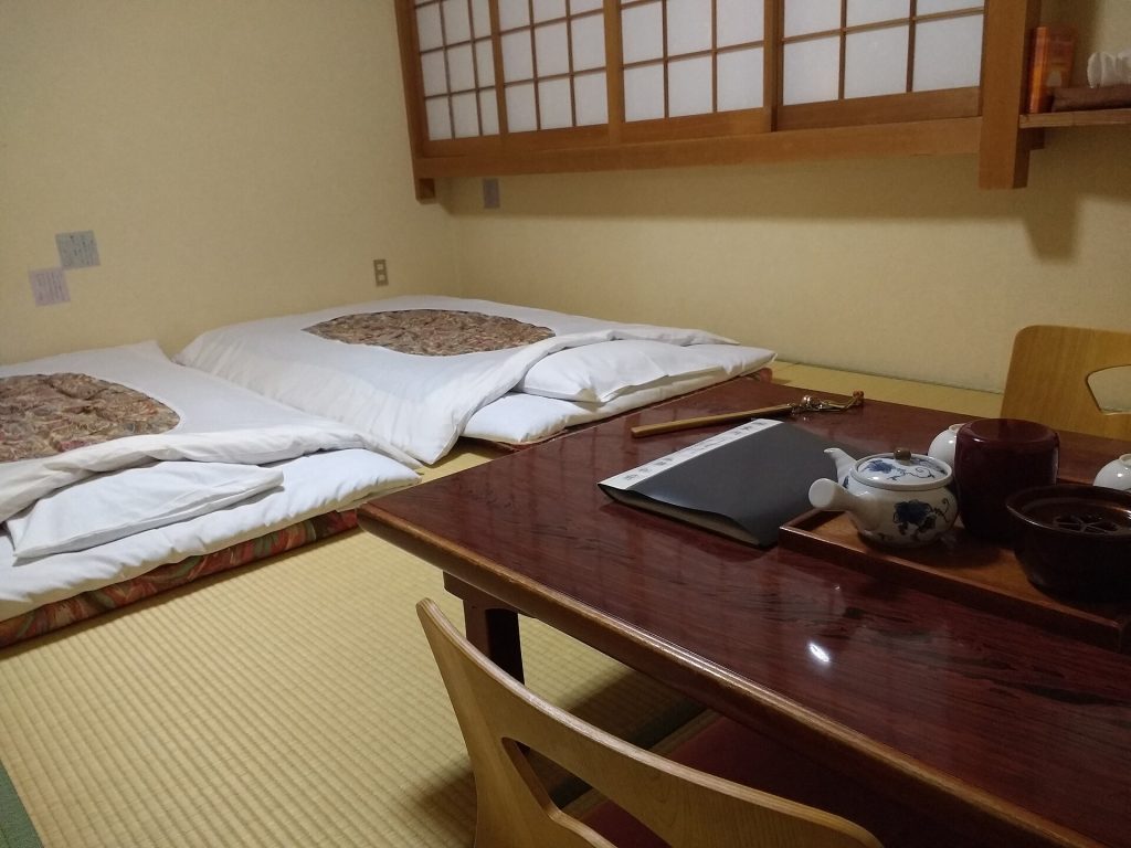 スタンダード和洋室「月見草-つきみそう-」